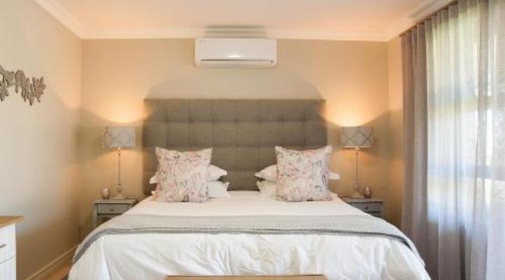 Four Palms Accommodation