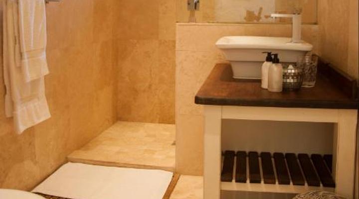 Four Palms Accommodation