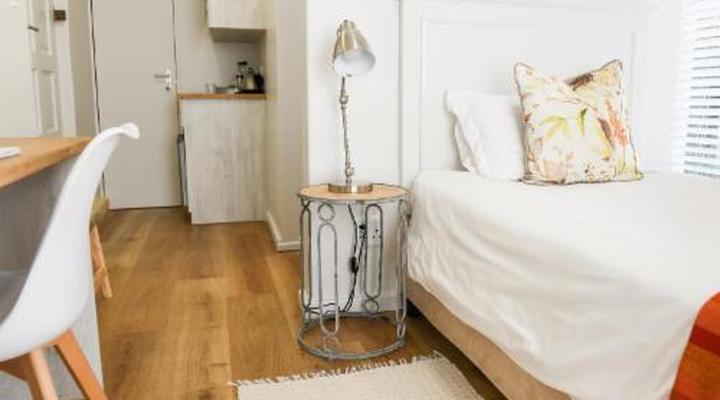 Four Palms Accommodation