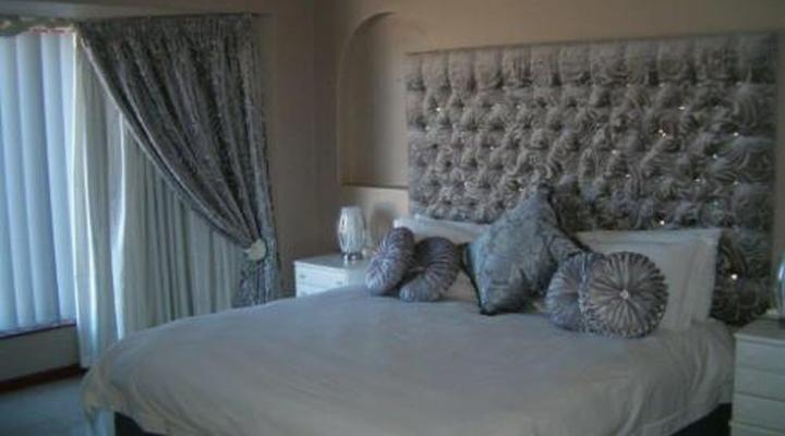 Bluewater Beachfront Guest House