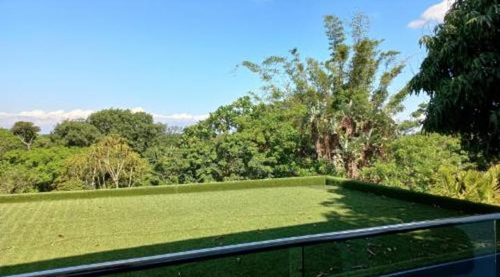 Serene-estate Guesthouse