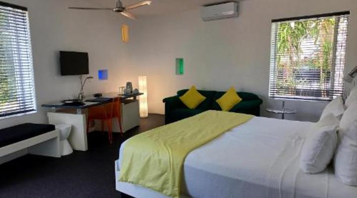 Serene-estate Guesthouse