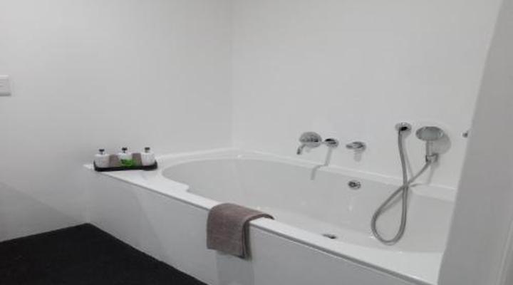 Serene-estate Guesthouse