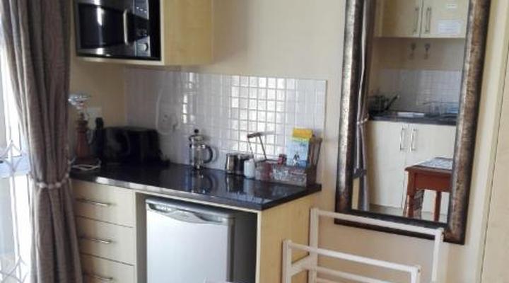 Jenvey House Self-catering Apartments