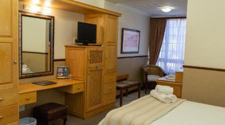 Turnberry Boutique Hotel