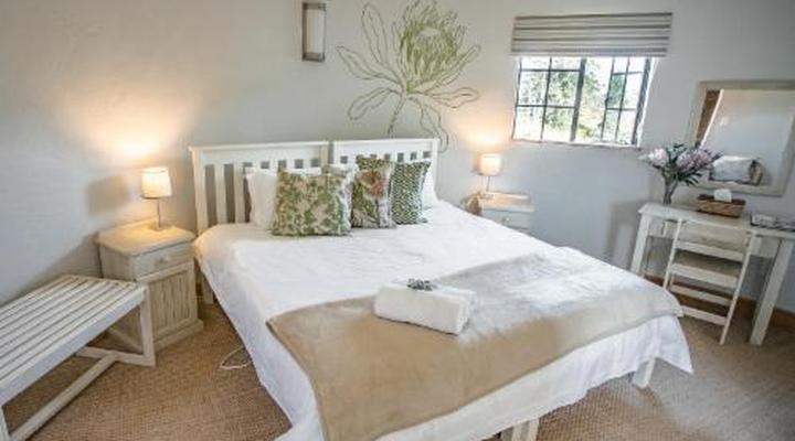 Bella Manga Country Escape