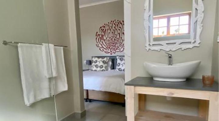 Bella Manga Country Escape