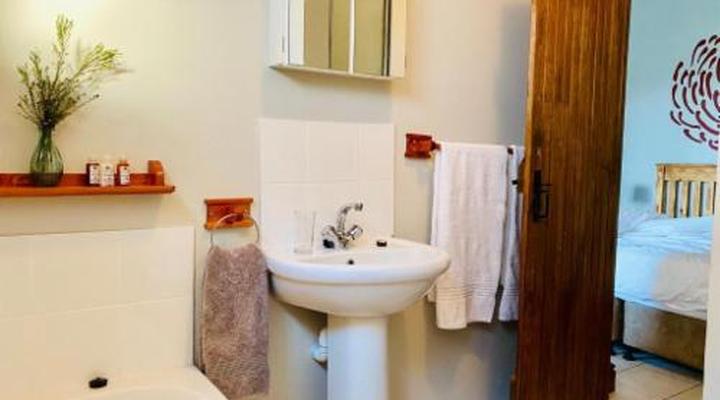 Bella Manga Country Escape