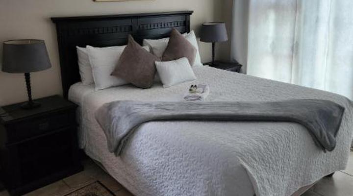 Bon à Vie B&B & Self Catering & BnB Gonubie. Full Solar System, no loadshedding