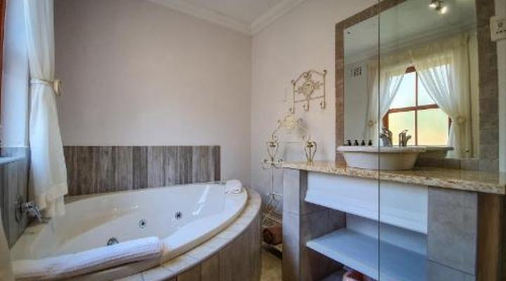 Berluda Farmhouse & Cottages