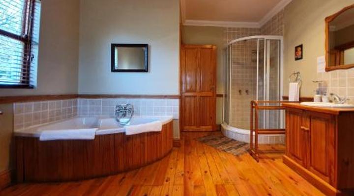 Berluda Farmhouse & Cottages