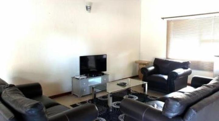 Raptors Lodge Group – Self-catering Accommodation