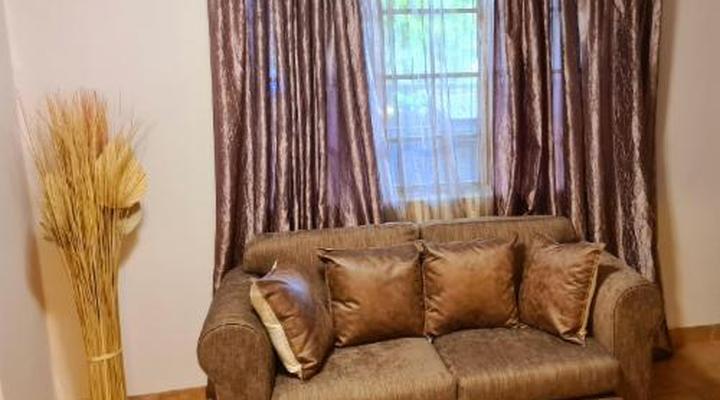 7th Street Guesthouse