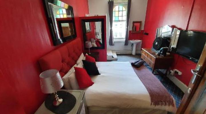 Kimberley Backpackers Hotel Cape Town