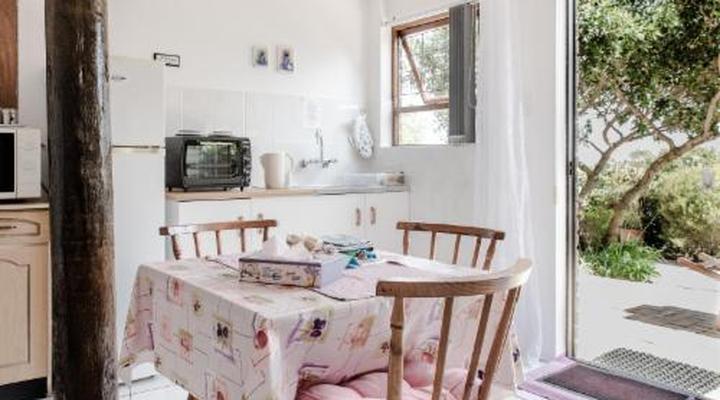 At Whale-phin Guest House