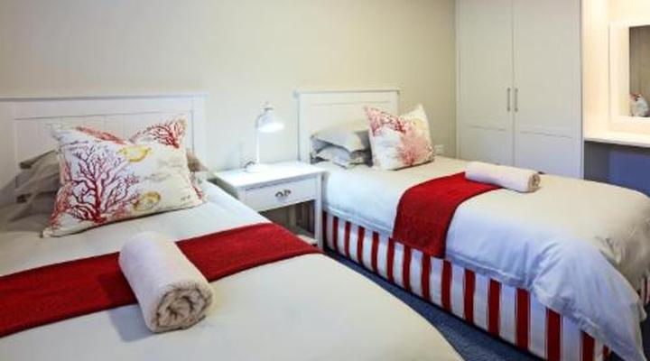 Brenton On Sea Cottages