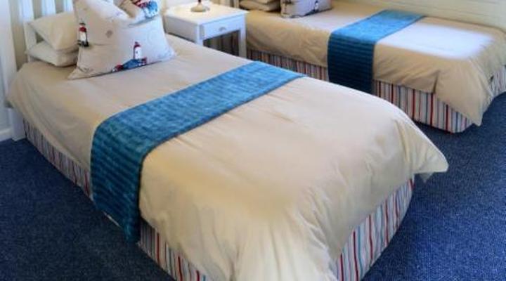 Brenton On Sea Cottages