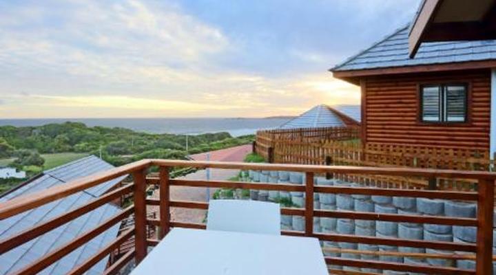 Brenton On Sea Cottages