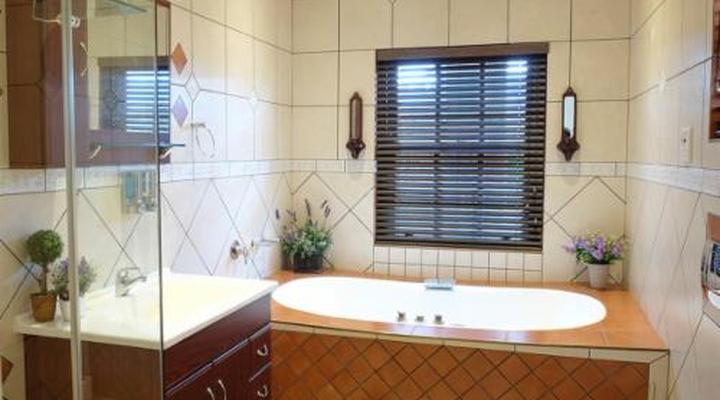 Waterkloof Guest House