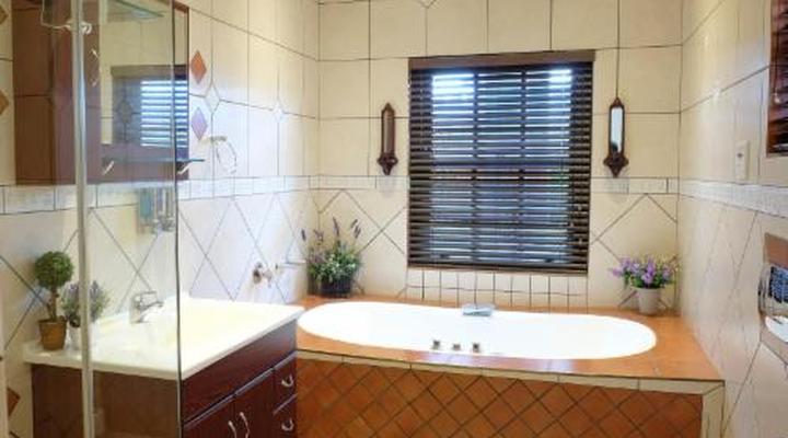 Waterkloof Guest House