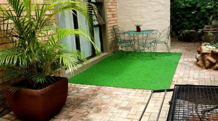 Sunshine Self-catering Guesthouse