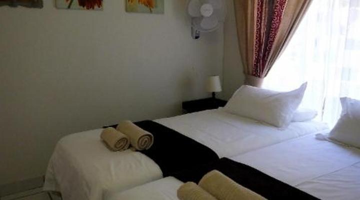 Sunshine Self-catering Guesthouse