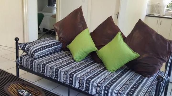 Sunshine Self-catering Guesthouse