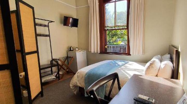 Cummings Guest House