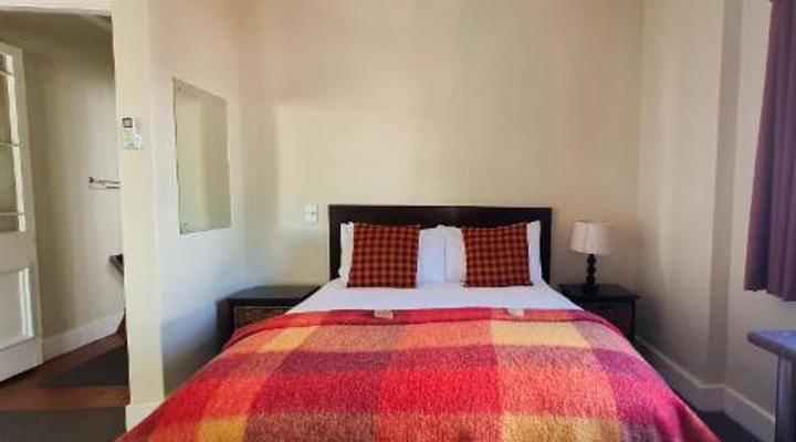 Cummings Guest House