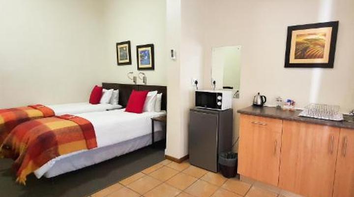 Cummings Guest House