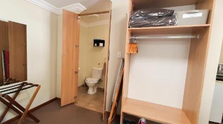 Cummings Guest House