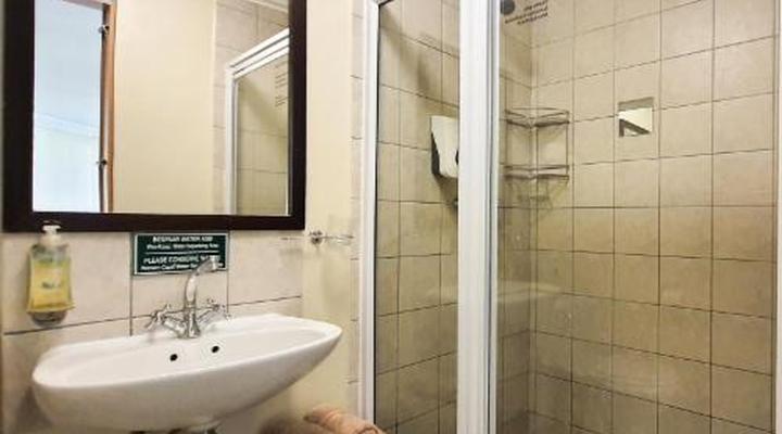 Cummings Guest House