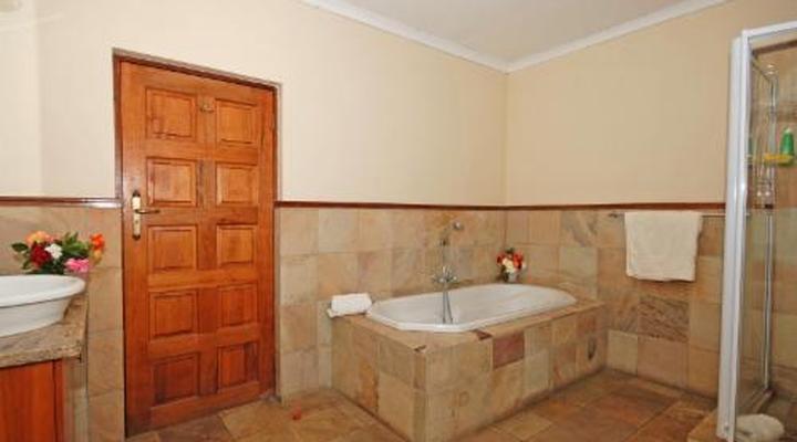 Hoopoe Haven Guest House