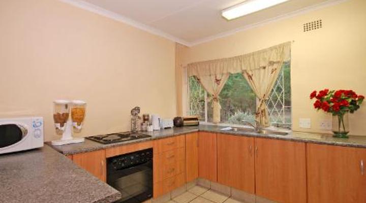 Hoopoe Haven Guest House