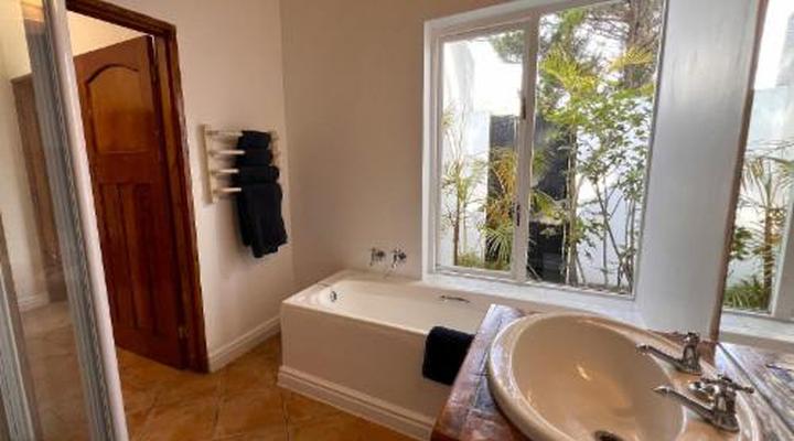 The Whaling Station Lagoon Lodge