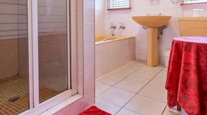 Bay Tree Guest House