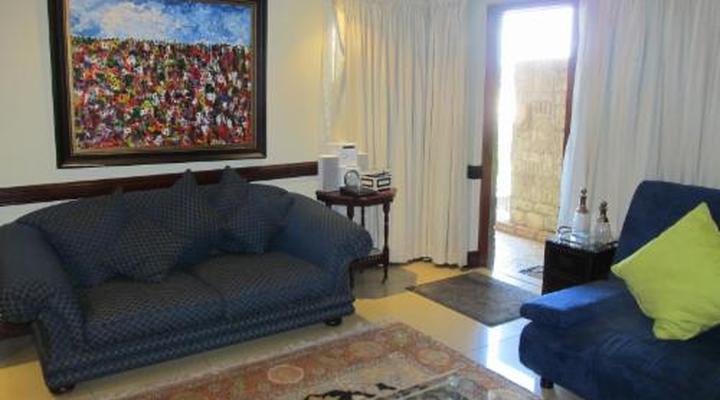 Kosmos Manor Guest House