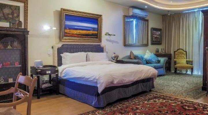 Kosmos Manor Guest House