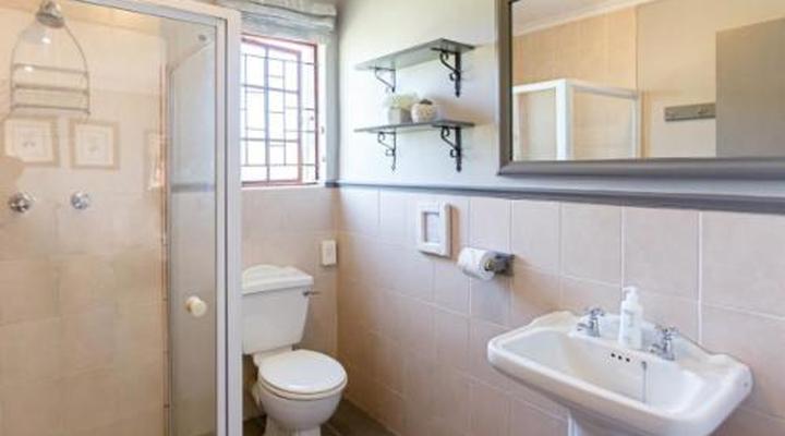 Summerhill Guest Farm