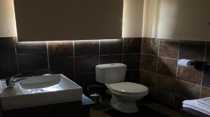 MacGregors Guesthouse