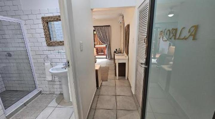 Leopard Corner Lodge