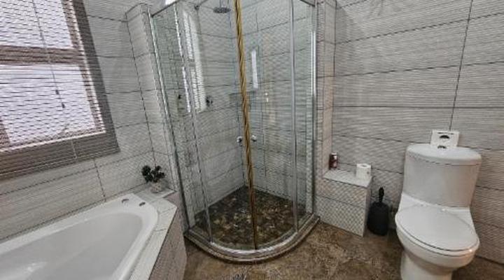 Leopard Corner Lodge