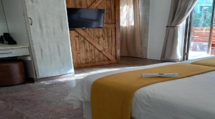 Leopard Corner Lodge