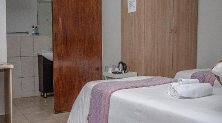 Woodpecker's Inn Guesthouse