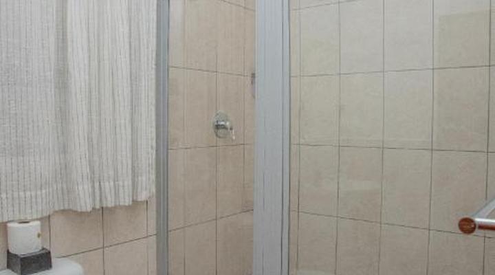 Woodpecker's Inn Guesthouse