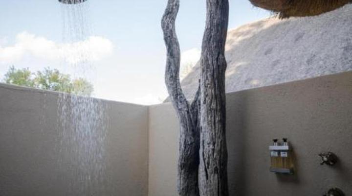 Umkumbe Safari Lodge Riverside