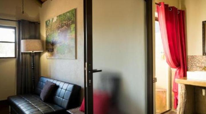 Umkumbe Safari Lodge Riverside