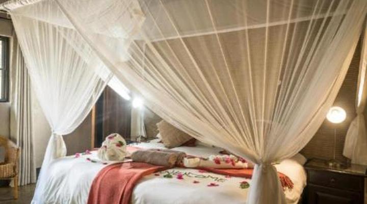 Umkumbe Safari Lodge Riverside