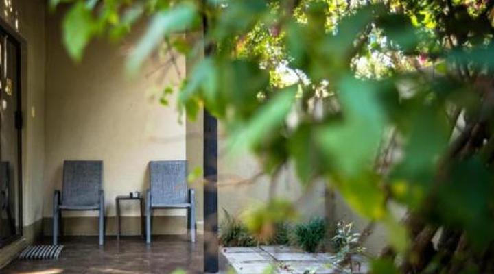 Umkumbe Safari Lodge Riverside