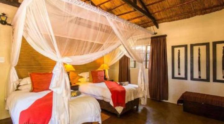 Umkumbe Safari Lodge Riverside